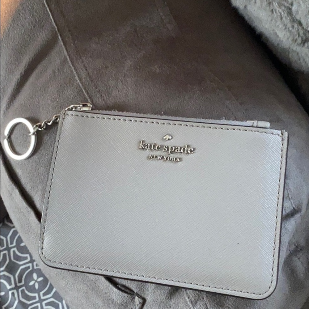 Kate Spade Key Ring Wallet- Gray- GREAT CONDITION